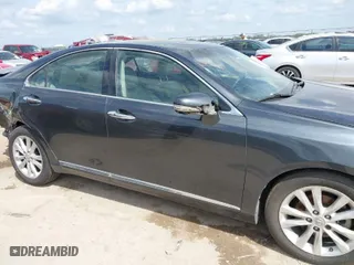 2010 Lexus ES 350 with VIN JTHBK1EG8A2396343, listed as a IAAI auction lot 41904019 with 314,819 mi miles. Bid and sale history available at carsss.com. Image 6.