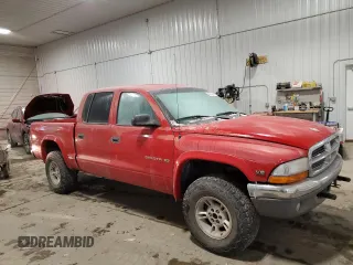 2000 Dodge Dakota Sport with VIN 1B7GG2AN9YS788244, listed as a Copart auction lot 46112655 with 137,160 mi miles and Clean Title. Bid and sale history available at carsss.com. Image 4.
