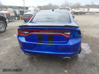 2022 Dodge Charger SXT with VIN 2C3CDXJG6NH143483, listed as a IAAI auction lot 41642211 with 111,484 mi miles. Bid and sale history available at carsss.com. Image 17.