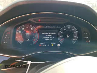 2019 Audi Q8 Premium Plus z VIN WA1BVAF11KD037936, wystawiony jako Copart lot #48173645 z przebiegiem 55 357 mil mil oraz Szkoda całkowita • Salvage title. Historia ofert i sprzedaży dostępna na DreamBid. Obrazek 9.