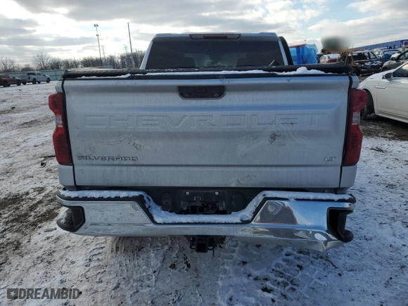 2022 Chevrolet Silverado 1500 LT with VIN 3GCPDKEK8NG562773, listed as a Copart auction lot 42376715 with 50,768 mi miles and Salvage Title. Bid and sale history available at carsss.com. Image 6.