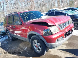 2003 Ford Explorer XLT with VIN 1FMZU73K73UB93693, listed as a IAAI auction lot 41267337 with 184,151 mi miles. Bid and sale history available at carsss.com. Image 1.