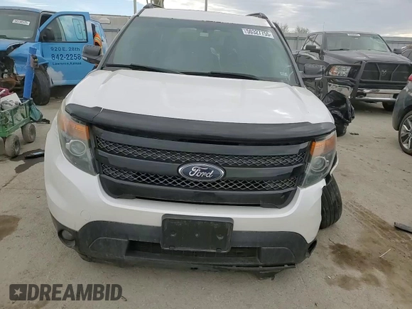 2014 Ford Explorer Sport with VIN 1FM5K8GT9EGC57859, listed as a Copart auction lot 50327755 with 241,925 mi miles and Salvage title. Bid and sale history available at DreamBid. Image 12.