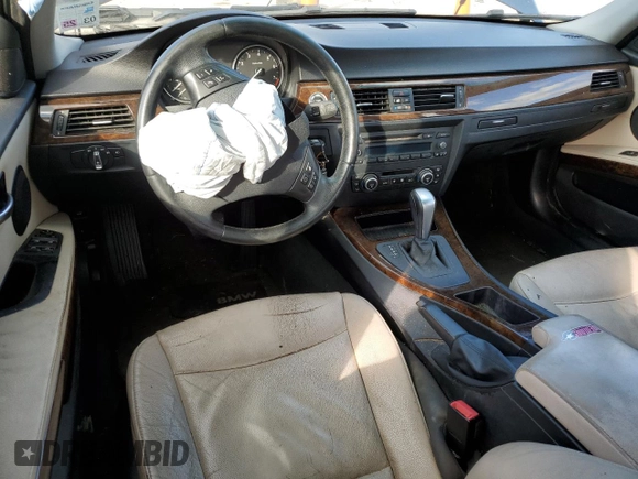 2009 BMW 3 Series 328i with VIN WBAPH77579NM31885, listed as a Copart auction lot 85668814 with Not provided miles and Salvage title. Bid and sale history available at DreamBid. Image 8.