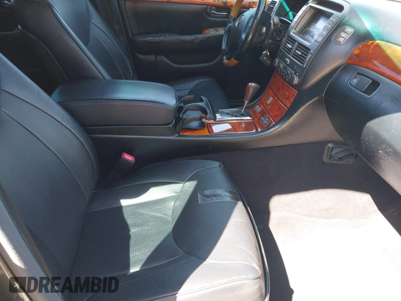 2005 Lexus LS 430 with VIN JTHBN36F455014614, listed as a IAAI auction lot 41825696 with Not Provided miles and . Bid and sale history available at DreamBid. Image 5.