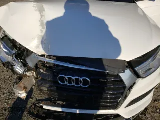 2018 Audi Q3 Premium with VIN WA1ECCFS8JR020768, listed as a Copart auction lot 45134973 with 42,221 mi miles. Bid and sale history available at carsss.com. Image 12.