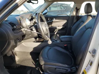 2017 MINI Clubman Cooper with VIN WMWLU1C52H2F27147, listed as a Copart auction lot 81914474 with 90,807 mi miles and Clean Title. Bid and sale history available at carsss.com. Image 7.