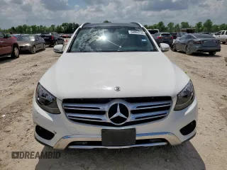 2019 Mercedes-Benz GLC 300 with VIN WDC0G4JB7KF610832, listed as a Copart auction lot 60804755 with 74,491 mi miles and Salvage title. Bid and sale history available at DreamBid. Image 5.