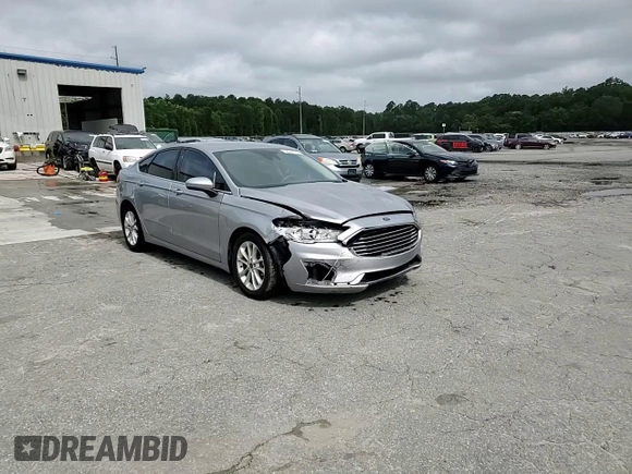 2020 Ford Fusion SE with VIN 3FA6P0H71LR207241, listed as a Copart auction lot 58347785 with 92,375 mi miles and Salvage title. Bid and sale history available at DreamBid. Image 13.