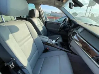 2008 BMW X5 3.0si with VIN 5UXFE43548L007391, listed as a Copart auction lot 88179825 with 60,922 mi miles and Clean Title. Bid and sale history available at carsss.com. Image 5.