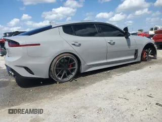 2020 Kia Stinger GT1 with VIN KNAE45LC2L6084091, listed as a Copart auction lot 51410175 with 129,049 mi miles and Salvage Title. Bid and sale history available at DreamBid. Image 3.