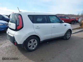 2014 Kia Soul with VIN KNDJN2A28E7111086, listed as a IAAI auction lot 41280944 with 122,006 mi miles. Bid and sale history available at carsss.com. Image 4.