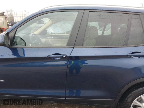 2016 BMW X3 xDrive28i with VIN 5UXWX9C50G0D93673, listed as a IAAI auction lot 42002663 with 79,913 mi miles and . Bid and sale history available at DreamBid. Image 15.