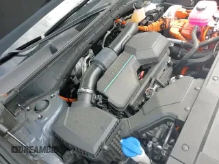 2025 Hyundai Santa Fe Calligraphy с VIN 5NMP5DG15SH040275, выставлен на аукционе Copart как лот 63465535 с пробегом 7 732 миль миль и Списание • Salvage title. История ставок и продаж доступна на DreamBid. Изображение 14.