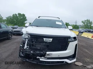2024 Cadillac Escalade 4WD Sport Platinum with VIN 1GYS4GKL2RR140583, listed as a IAAI auction lot 42497577 with 9,887 mi miles and . Bid and sale history available at DreamBid. Image 12.