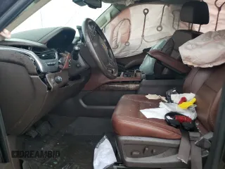 2020 Chevrolet Suburban Premier with VIN 1GNSCJKC7LR210387, listed as a Copart auction lot 64700645 with Not provided miles and Salvage title. Bid and sale history available at DreamBid. Image 7.