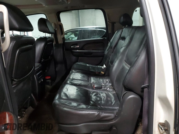 2008 Cadillac Escalade ESV with VIN 1GYFK66888R123602, listed as a Copart auction lot 50430385 with 302,214 mi miles and Clean title. Bid and sale history available at DreamBid. Image 11.
