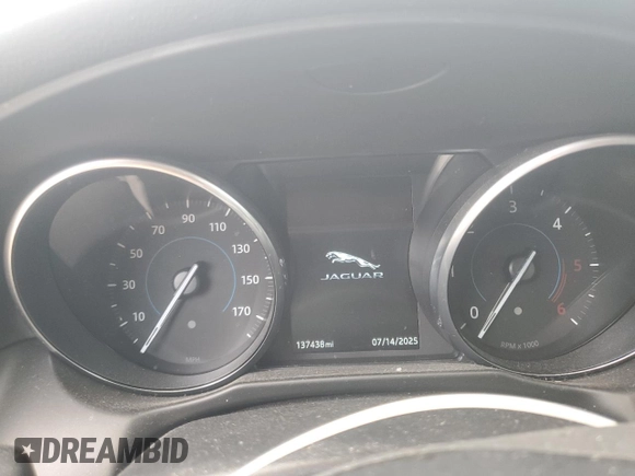 2017 Jaguar XF with VIN SAJBJ4BNXHCY42877, listed as a Copart auction lot 64552565 with 137,438 mi miles and Clean title. Bid and sale history available at DreamBid. Image 9.