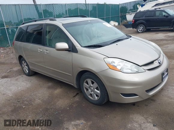 2008 Toyota Sienna XLE with VIN 5TDZK22C98S099673, listed as a IAAI auction lot 42661903 with 205,714 mi miles and . Bid and sale history available at DreamBid. Image 1.