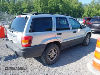 2004 Jeep Grand Cherokee Laredo with VIN 1J4GW48S84C116717, listed as a IAAI auction lot 42568586 with 228,233 mi miles and . Bid and sale history available at DreamBid. Image 4.