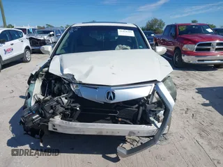 2011 Acura RDX with VIN 5J8TB2H28BA003137, listed as a IAAI auction lot 41424309 with 135,458 mi miles. Bid and sale history available at carsss.com. Image 12.
