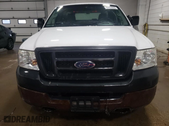 2005 Ford F-150 XL with VIN 1FTRF14WX5KB99547, listed as a Copart auction lot 44403635 with 120,427 mi miles and Clean title. Bid and sale history available at DreamBid. Image 5.
