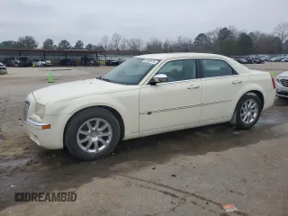2010 Chrysler 300 with VIN 2C3CA6CT0AH114469, listed as a Copart auction lot 45920075 with 111,891 mi miles and Salvage Title. Bid and sale history available at carsss.com. Image 1.