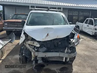 2019 Nissan NV200 SV z VIN 3N6CM0KNOKK712124, wystawiony jako IAAI lot #42763984 z przebiegiem 148 499 mil mil oraz . Historia ofert i sprzedaży dostępna na DreamBid. Obrazek 6.