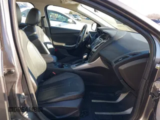 2014 Ford Focus SE with VIN 1FADP3F24EL199735, listed as a IAAI auction lot 41360060 with 115,814 mi miles and . Bid and sale history available at carsss.com. Image 5.