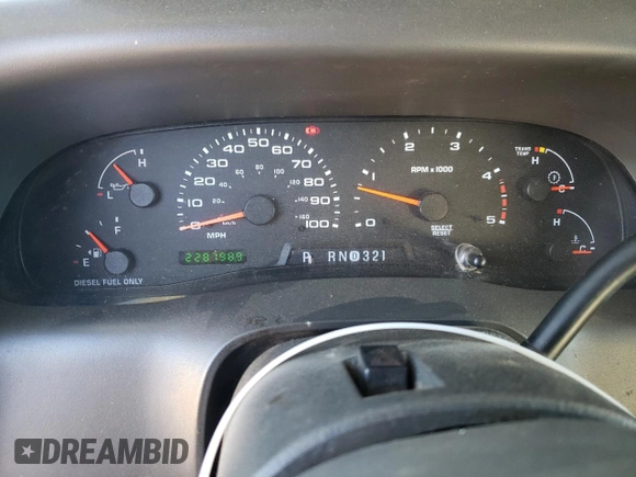 2003 Ford F-350 XL with VIN 1FTWW33P43EB78603, listed as a Copart auction lot 76317284 with 228,798 mi miles and Salvage Title. Bid and sale history available at DreamBid. Image 9.