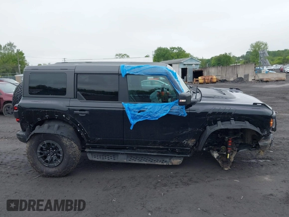 2023 Ford Bronco Raptor with VIN 1FMEE5JR9PLB23222, listed as a IAAI auction lot 42376438 with 7,447 mi miles and . Bid and sale history available at DreamBid. Image 13.
