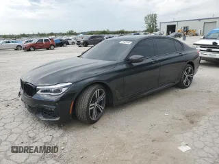 2018 BMW 7 Series 750i with VIN WBA7F0C58JGM23743, listed as a Copart auction lot 63465144 with 44,580 mi miles and Salvage Title. Bid and sale history available at carsss.com. Image 1.