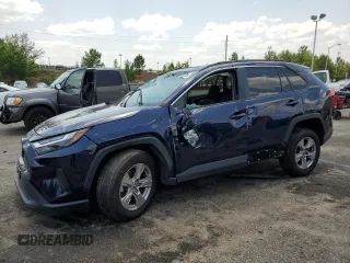 2022 Toyota RAV4 XLE with VIN 2T3P1RFV3NW313761, listed as a Copart auction lot 58861705 with 54,395 mi miles and Salvage title. Bid and sale history available at DreamBid. Image 1.