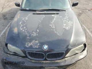2002 BMW 3 Series 330i with VIN WBAEV53452KM00658, listed as a Copart auction lot 82062874 with 106,031 mi miles and Salvage Title. Bid and sale history available at carsss.com. Image 11.