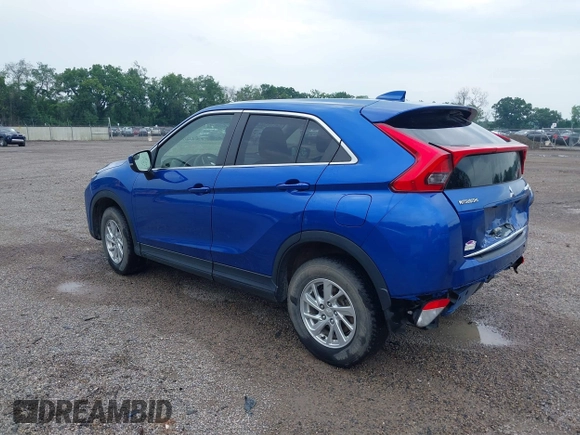 2018 Mitsubishi Eclipse Cross ES z VIN JA4AT3AA7JZ048929, wystawiony jako IAAI lot #42624454 z przebiegiem 97 520 mil mil oraz . Historia ofert i sprzedaży dostępna na DreamBid. Obrazek 3.