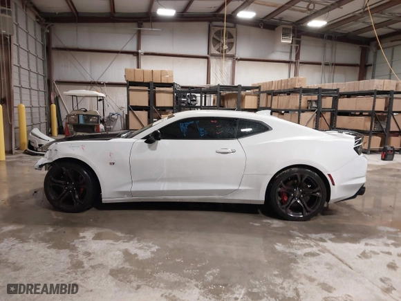 2020 Chevrolet Camaro 1SS with VIN 1G1FE1R77L0124880, listed as a IAAI auction lot 41577080 with 49,995 mi miles. Bid and sale history available at carsss.com. Image 15.