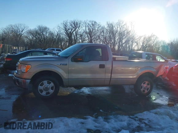 2013 Ford F-150 XL with VIN 1FTMF1CM8DKF79009, listed as a IAAI auction lot 41344079 with 91,930 mi miles and . Bid and sale history available at DreamBid. Image 15.