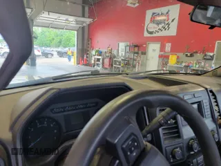 2015 Ford F-150 XLT с VIN 1FTFX1EF6FKD84629, выставлен на аукционе IAAI как лот 42355852 с пробегом 210 819 миль миль и . История ставок и продаж доступна на DreamBid. Изображение 1.