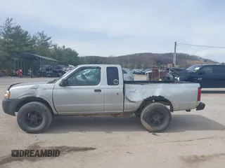 2002 Nissan Frontier XE z VIN 1N6ED26YX2C353086, wystawiony jako IAAI lot #41821399 z przebiegiem 192 027 mil mil oraz . Historia ofert i sprzedaży dostępna na DreamBid. Obrazek 15.