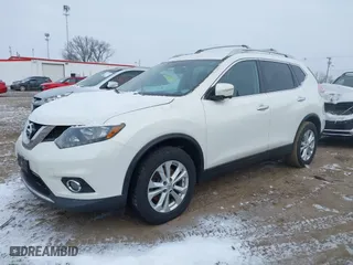 2014 Nissan Rogue SV with VIN 5N1AT2MK7EC832892, listed as a IAAI auction lot 41610486 with 202,860 mi miles. Bid and sale history available at carsss.com. Image 17.