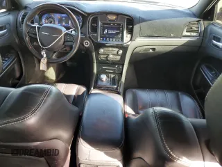 2019 Chrysler 300 with VIN 2C3CCAGG4KH659215, listed as a Copart auction lot 48037065 with 77,829 mi miles and Salvage Title. Bid and sale history available at carsss.com. Image 8.