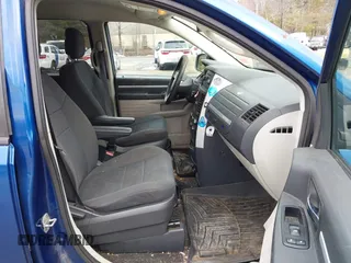 2010 Dodge Grand Caravan SE with VIN 2D4RN4DE8AR326547, listed as a IAAI auction lot 41738582 with 291,887 mi miles and . Bid and sale history available at DreamBid. Image 5.