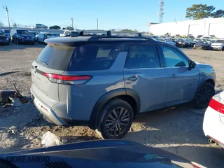 2022 Nissan Pathfinder SL with VIN 5N1DR3CB0NC207186, listed as a IAAI auction lot 41350989 with 114,116 mi miles. Bid and sale history available at carsss.com. Image 13.