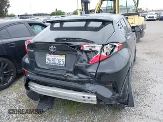 2020 Toyota C-HR LE with VIN JTNKHMBX6L1084659, listed as a IAAI auction lot 41807840 with 1 mi miles. Bid and sale history available at carsss.com. Image 17.