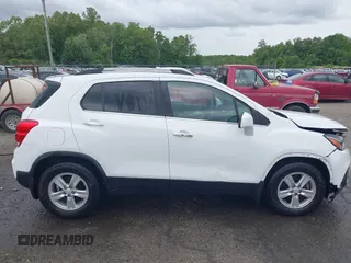 2019 Chevrolet Trax LT z VIN KL7CJLSB4KB828096, wystawiony jako IAAI lot #42233971 z przebiegiem 99 112 mil mil oraz . Historia ofert i sprzedaży dostępna na DreamBid. Obrazek 14.