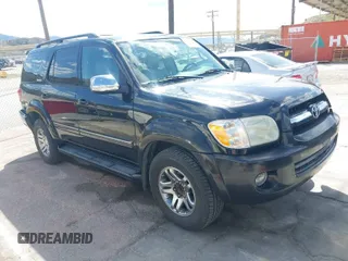 2007 Toyota Sequoia Limited with VIN 5TDZT38A27S284641, listed as a IAAI auction lot 41969657 with 163,664 mi miles and . Bid and sale history available at DreamBid. Image 1.