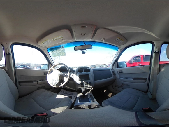 2010 Ford Escape XLT z VIN 1FMCU9DG2AKC22117, wystawiony jako IAAI lot #41782394 z przebiegiem 96 841 mil mil oraz . Historia ofert i sprzedaży dostępna na DreamBid. Obrazek 18.