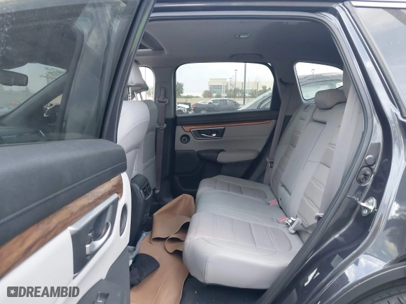 2019 Honda CR-V Touring with VIN 7FARW1H92KE014019, listed as a IAAI auction lot 41691555 with 32,635 mi miles. Bid and sale history available at carsss.com. Image 8.