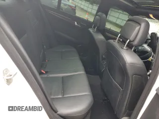 2009 Mercedes-Benz C 300 Sport with VIN WDDGF54X79R064231, listed as a Copart auction lot 58400805 with 90,789 mi miles and Salvage title. Bid and sale history available at DreamBid. Image 10.