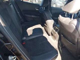 2018 Acura TLX w/Advance Pkg with VIN 19UUB3F85JA801000, listed as a IAAI auction lot 41665274 with 81,627 mi miles. Bid and sale history available at carsss.com. Image 8.